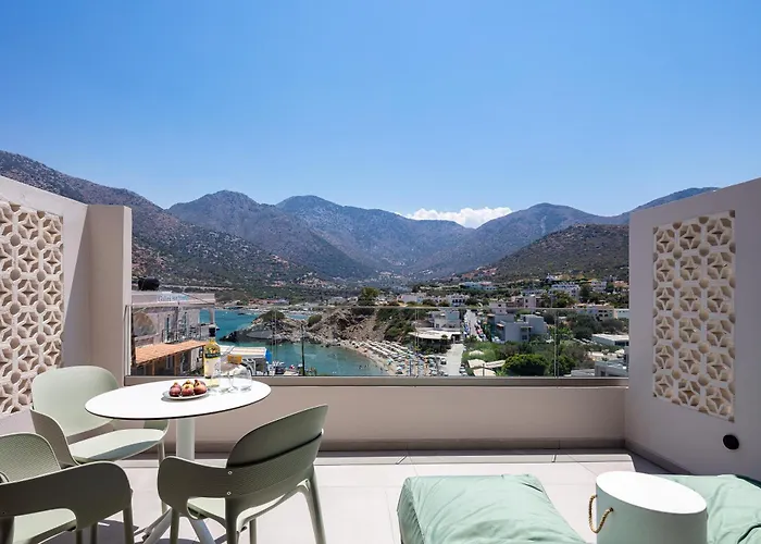 Mira Mare Luxury Residence